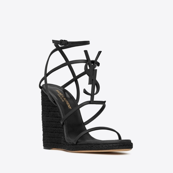 ❤️ SOLD ❤️ Authentic YSL Cassandra Wedges - Picture 4 of 10